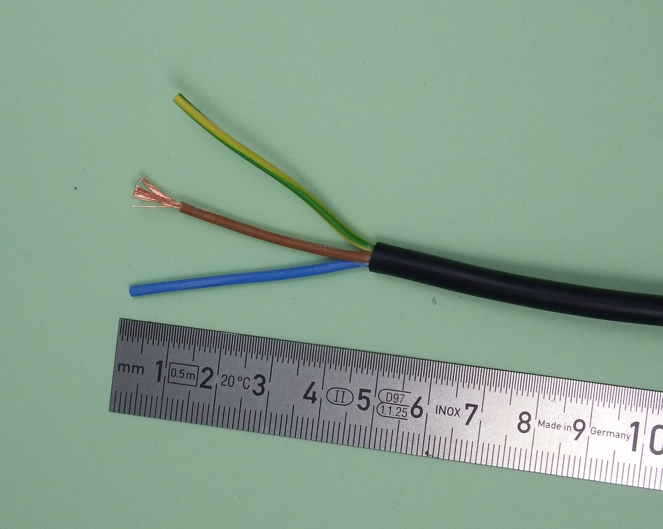 1010720-1 XBK Kabel 1-100m PVC Schlauchleitung Schwarz H05VV-F 3x1,5mm² 3G1,5